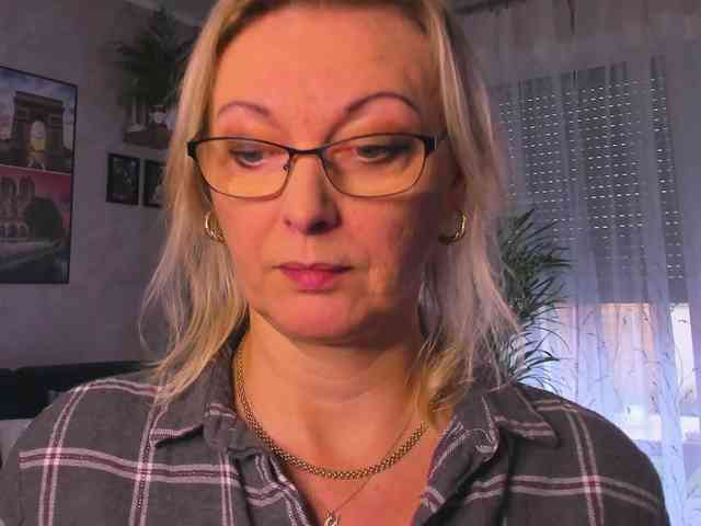 SoftVANESSA Live Webcam on BongaCams