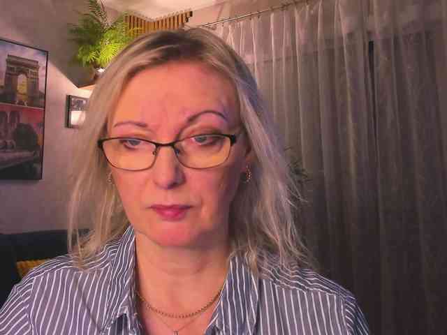 SoftVANESSA Live Webcam on BongaCams