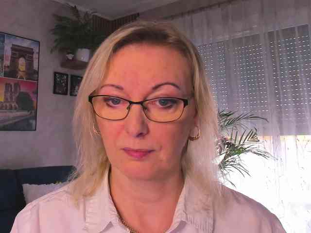 SoftVANESSA Live Webcam on BongaCams