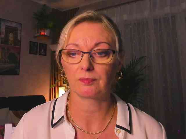 live adult cam SoftVANESSA