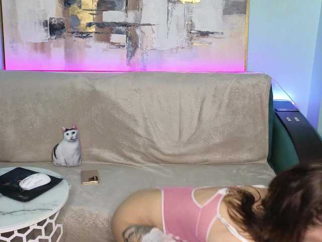 su4e4ka5555 cam belle