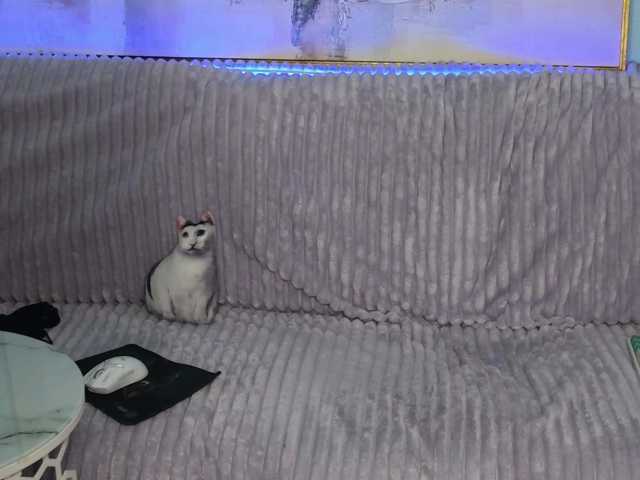 su4e4ka5555's BongaCams show and profile