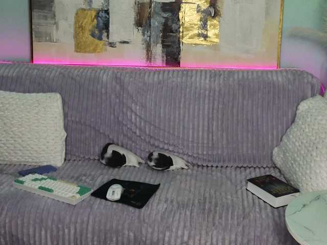 su4e4ka5555's BongaCams show and profile