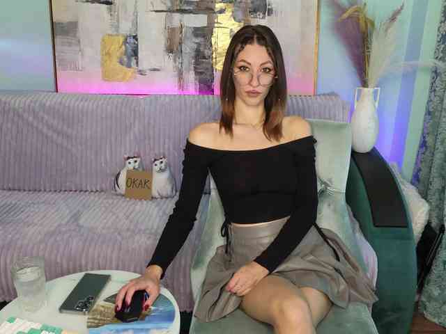 HoneyGirl5 webcam