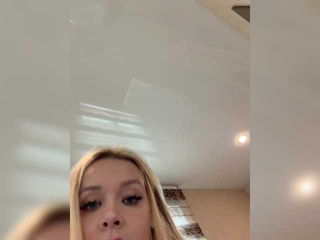 go to chat with -Riviera-