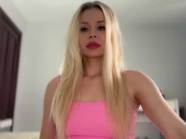 x-NaStyA-x's BongaCams show and profile