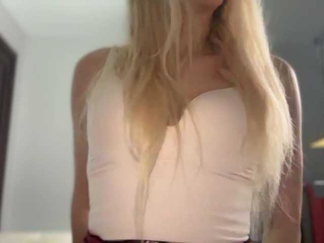 x-NaStyA-x's BongaCams show and profile