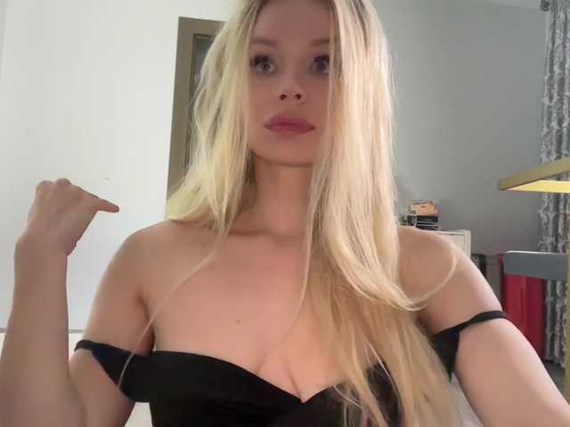 x-NaStyA-x's BongaCams show and profile