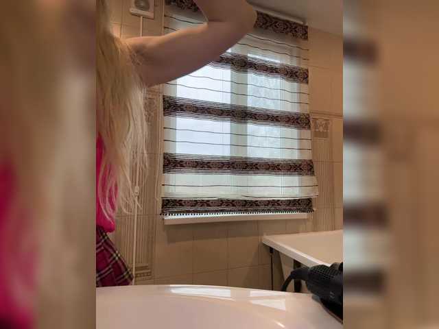 x-NaStyA-x's BongaCams show and profile