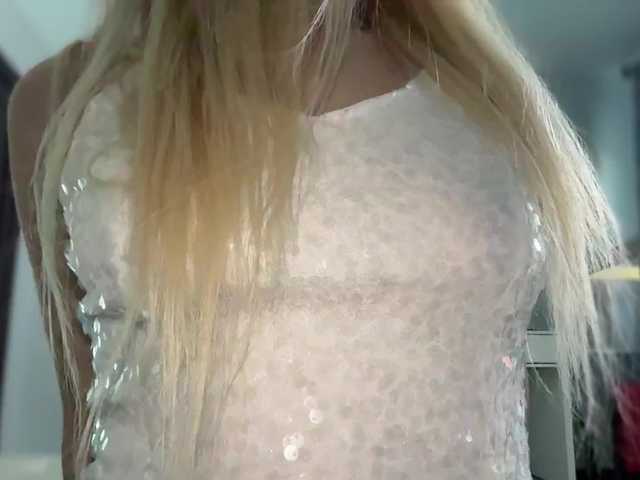 x-NaStyA-x's BongaCams show and profile