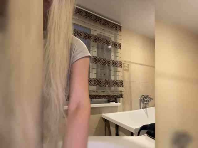 x-NaStyA-x Live Webcam on BongaCams