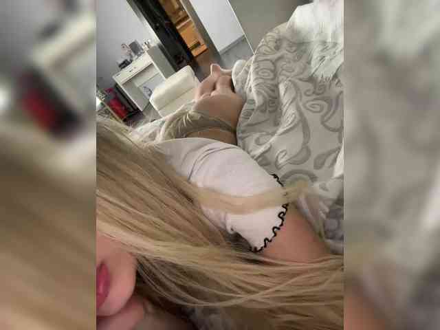 x-NaStyA-x Live Webcam on BongaCams