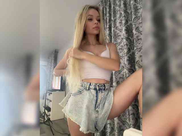 x-NaStyA-x Live Webcam on BongaCams