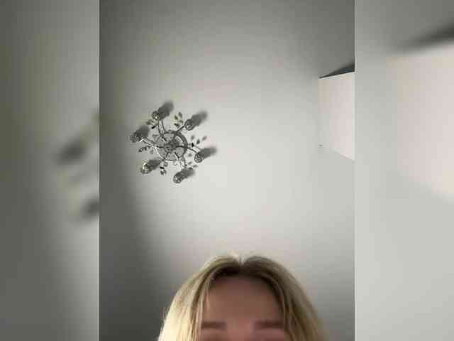 x-NaStyA-x's webcam live show