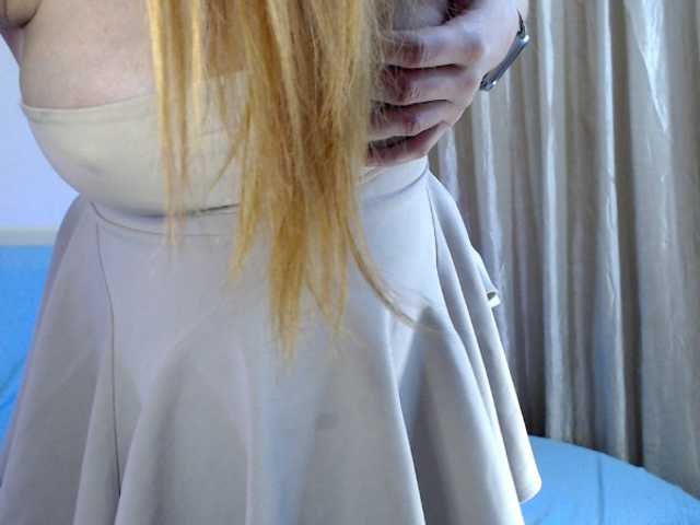 BeautyTriple's BongaCams show and profile