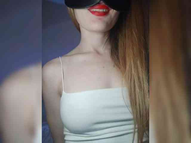 BeautyTriple Live Webcam on BongaCams