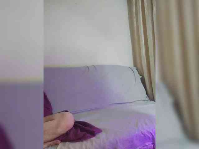 free nude chatroom BeautyTriple