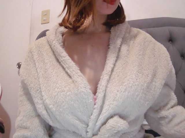 Preview of xxcamsgirl25xx