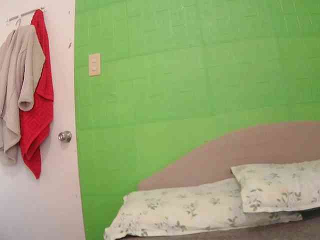 LiveAsiangirl69 webcam