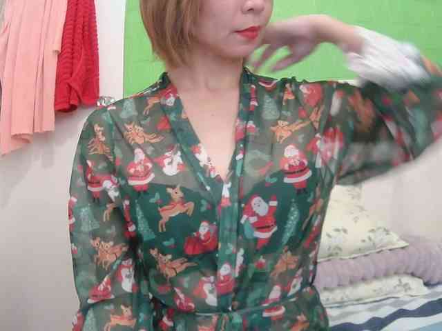 LiveAiseanna12 webcam