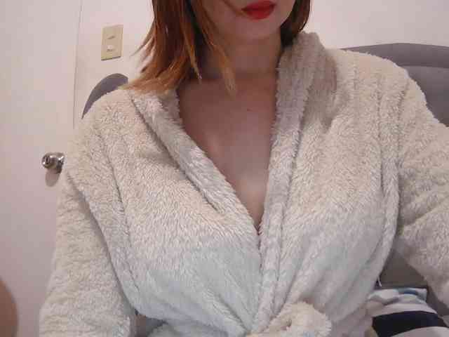 pornadrianna bongacams