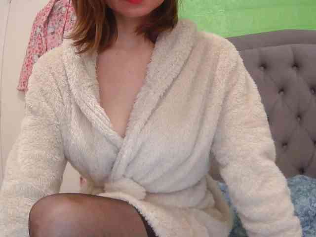 LivesAvianna12 webcam