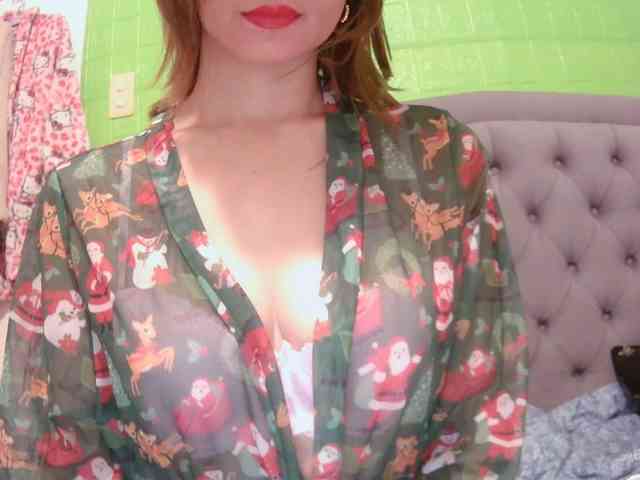 LivesAvianna12 webcam