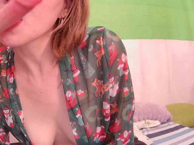 LiveAiseanna12 webcam