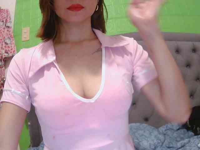 LivesAvianna12 webcam