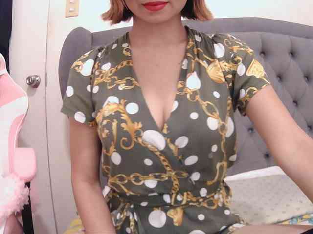 camsAdrianna webcam