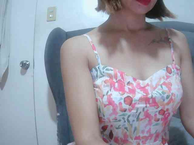 camsAdrianna webcam