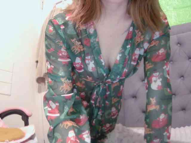 LiveAiseanna12 webcam