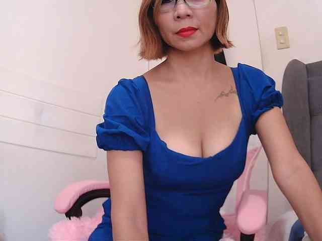 Babyadrianna24 webcam