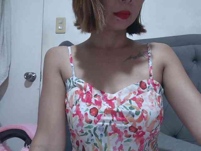 camsAdrianna webcam