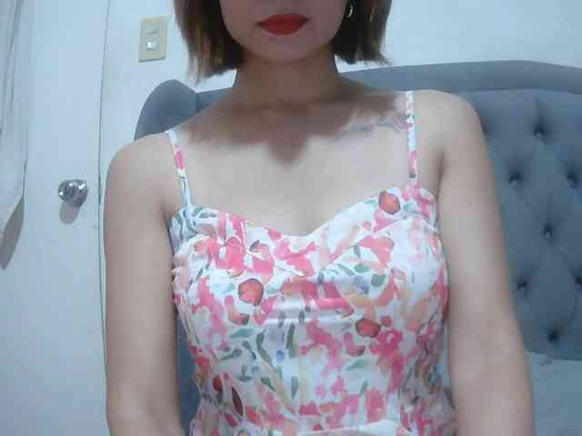 camsAdrianna webcam