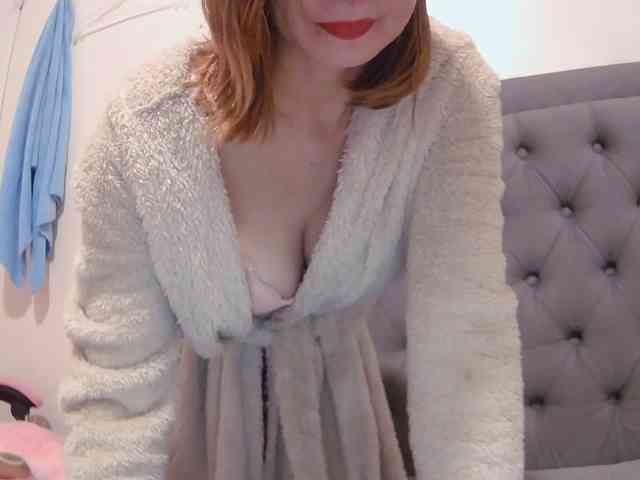 pornadrianna bongacams