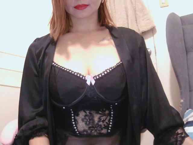 xxCamsGirl25xx webcam