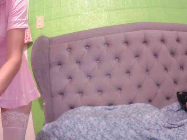 LivesAvianna12 webcam