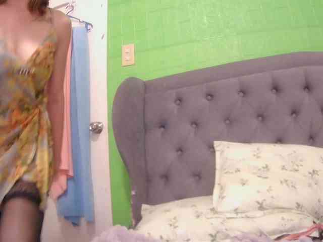 LiveAiseanna12 webcam