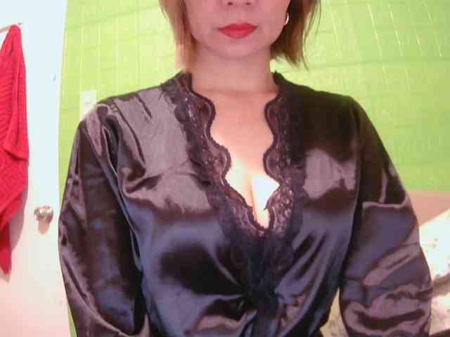 LiveAsiangirl69 webcam