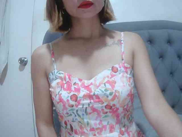 camsAdrianna webcam