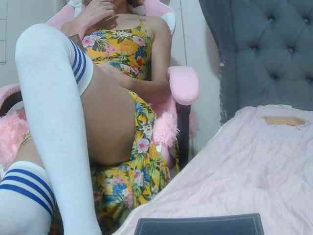 camsAdrianna webcam