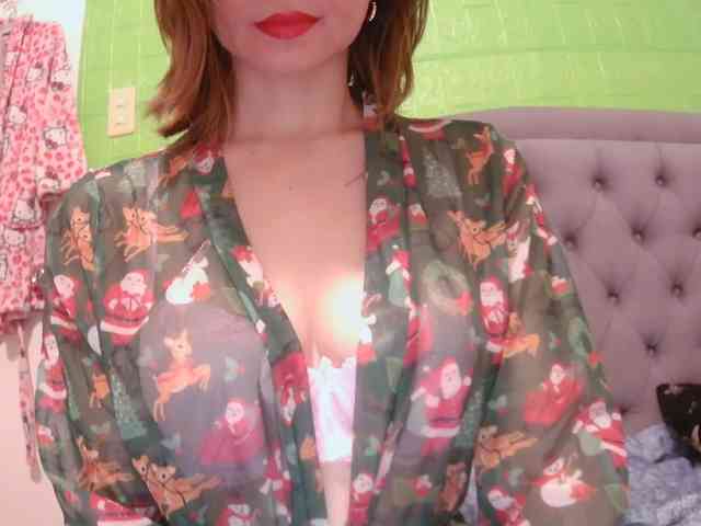 LivesAvianna12 webcam