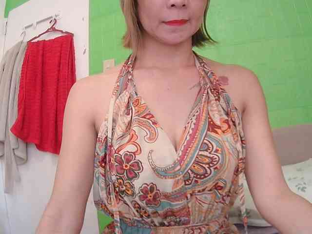 LiveAsiangirl69 webcam