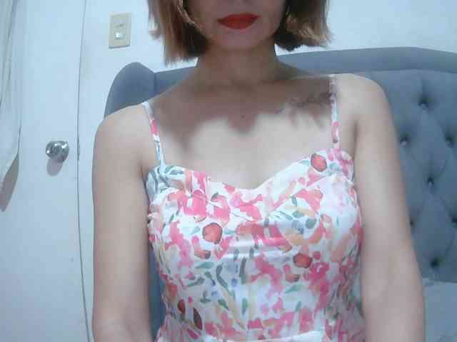 camsAdrianna webcam