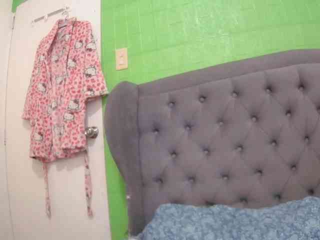 LivesAvianna12 webcam