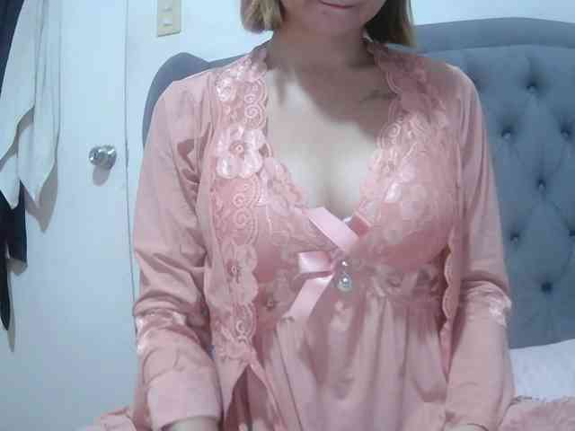 camsAdrianna webcam