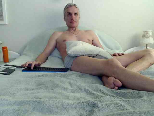 StrongBill StrongBill