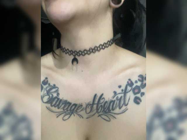 -KisaMinx-'s BongaCams show and profile