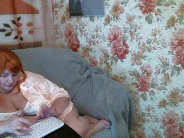 YourHotLady YourHotLady